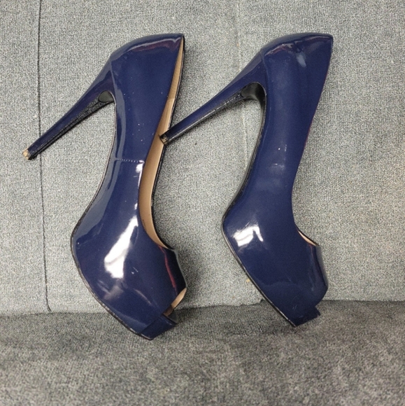 Guess navy patent leather heels - Picture 5 of 5